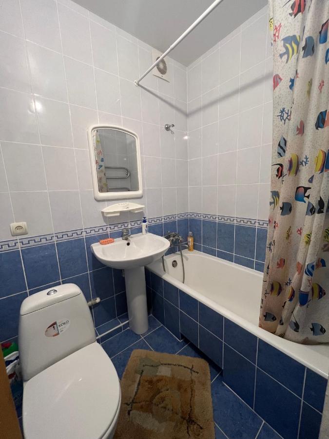 Квартира Недалеко От Центра Города Kharkov Ngoại thất bức ảnh